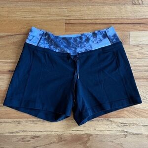 LULULEMON Printed Waistband Drawstring Shorts 6